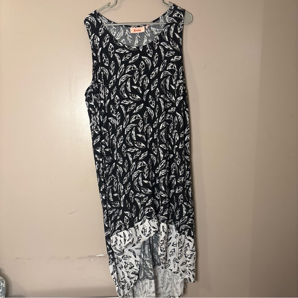 EVRI Women’s long dress sleeveless printed casual dress size 1x